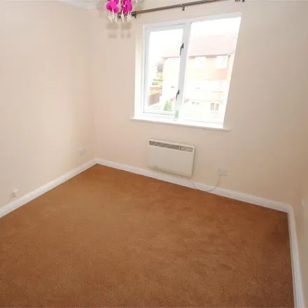 Image 5 - Earlsfield Drive, Chelmsford, CM2 6SX, United Kingdom - Apartment for rent