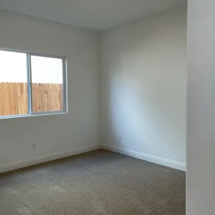 Image 4 - unnamed road, Fresno, CA 93702, USA - Apartment for rent
