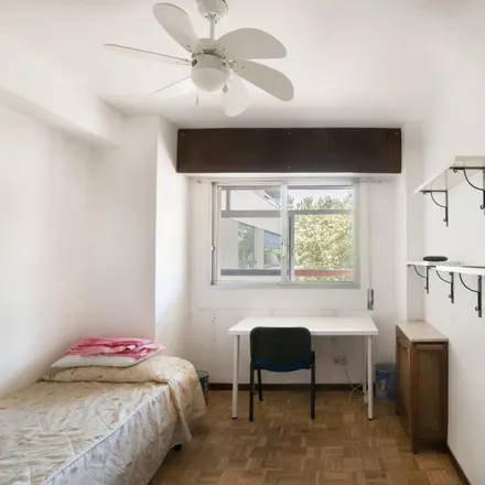 Rent this 4 bed room on Madrid in Edificio Don Pelayo, Calle de Gutenberg