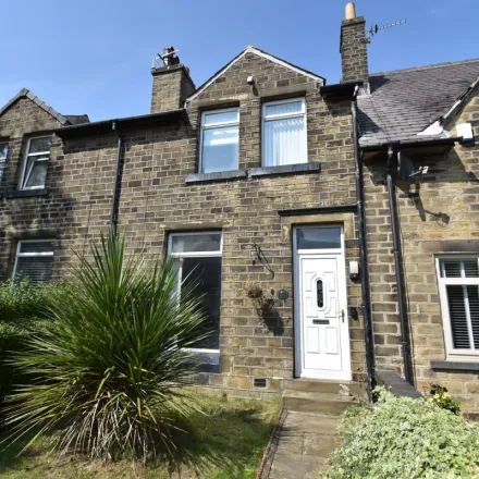 Image 4 - Wellfield Road, Milnsbridge, HD3 4AX, United Kingdom - Townhouse for rent