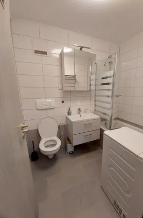 Rent this 2 bed apartment on Toskastraße 10a in 04159 Leipzig, Germany