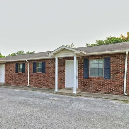 Rent this 1 bed apartment on 475 Thompsonville Lane in Oak Grove, Christian County