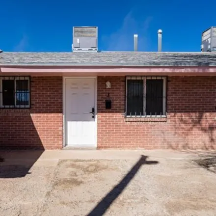 Rent this 3 bed house on 8958 Robert Drive in Del Norte Acres, El Paso