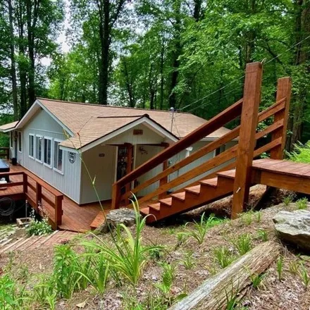 Buy this 2 bed house on 1182 Wolf Fork Road in York, Rabun County