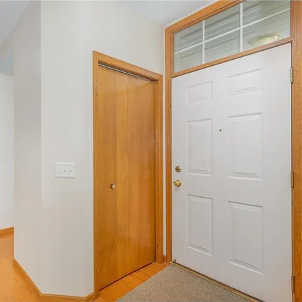 Image 6 - 2125 Southwind Drive, Maplewood, MN 55109, USA - Townhouse for sale