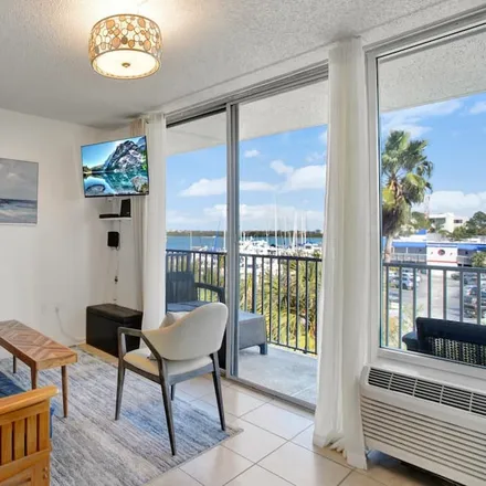 Rent this 1 bed apartment on Clearwater in FL, 33767