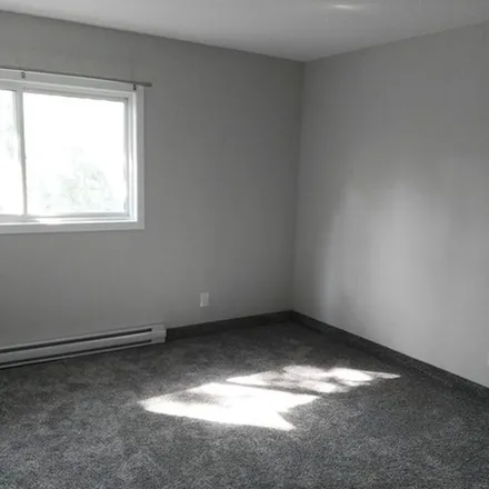 Image 6 - Administration Building, James Avenue, Winnipeg, MB R3B 3G8, Canada - Apartment for rent
