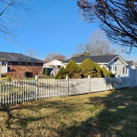 Image 3 - 1684 Pressnell Drive, Gaitherville, Lawrenceburg, TN 38464, USA - House for sale