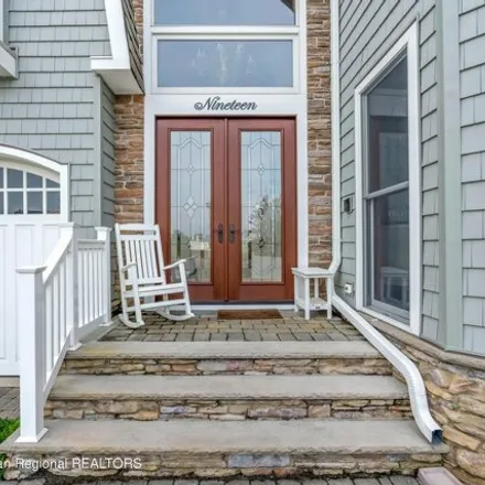 Image 2 - 99 Captains Court, Manasquan, Monmouth County, NJ 08736, USA - House for sale