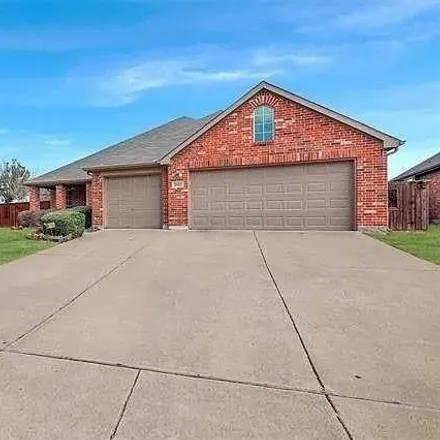 Rent this 3 bed house on 2805 Siskin Drive in Mesquite, TX 75181