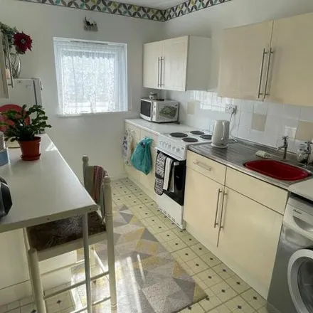 Image 3 - The Chace, Stevenage, SG2 8QS, United Kingdom - Apartment for sale