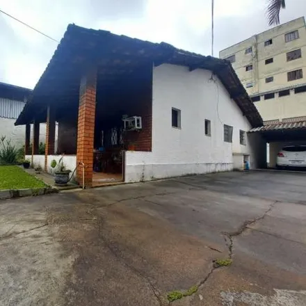 Buy this 3 bed house on Rua Magarino Torres in Várzea, Teresópolis - RJ