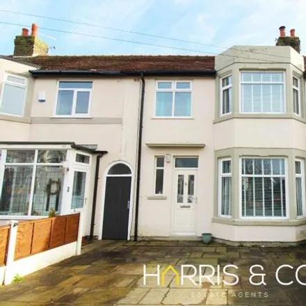 Buy this 3 bed townhouse on Kenilworth Avenue in Fleetwood, FY7 8BJ
