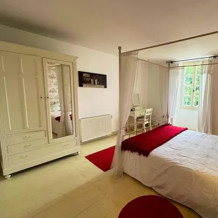 Rent this 2 bed house on Pres du Frene in 16300 Saint-Palais-du-Né, France
