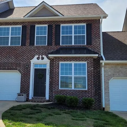 Buy this 3 bed townhouse on 4998 Briar Rock Lane in Knoxville, TN 37920