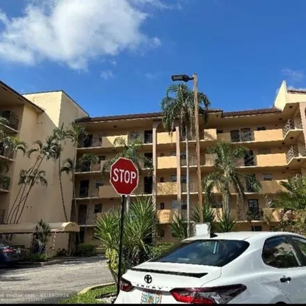 Buy this 2 bed condo on 3999 North Nob Hill Road in Sunrise, FL 33351