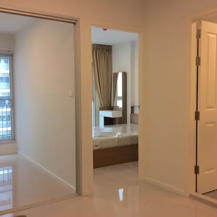 Rent this 1 bed apartment on Aspire Rama 9 in Rama 9 Rd Soi 2, Huai Khwang District