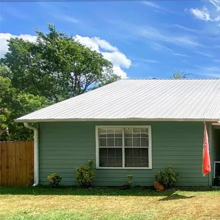 Buy this 3 bed house on 1000 Chestnut Street in Honey Grove, Fannin County