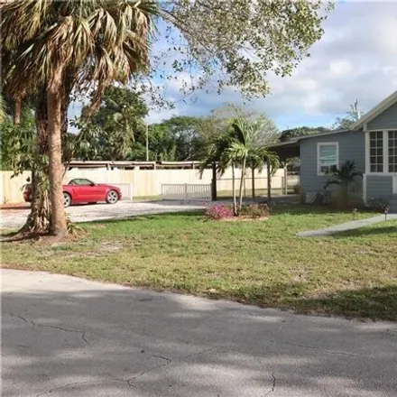Image 6 - 4148 Southeast Bayview Street, Stuart, FL 34997, USA - House for rent