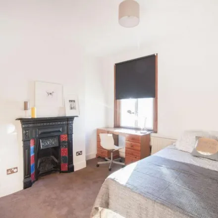 Rent this 6 bed room on Larch Road in London, NW2 6SE