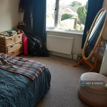 Image 6 - Willowhale Avenue, Rose Green, PO21 4BG, United Kingdom - House for rent