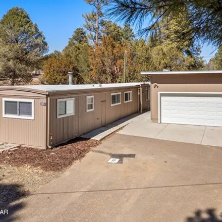 Buy this studio apartment on 3451 Quail Run Road in Navajo County, AZ 85933