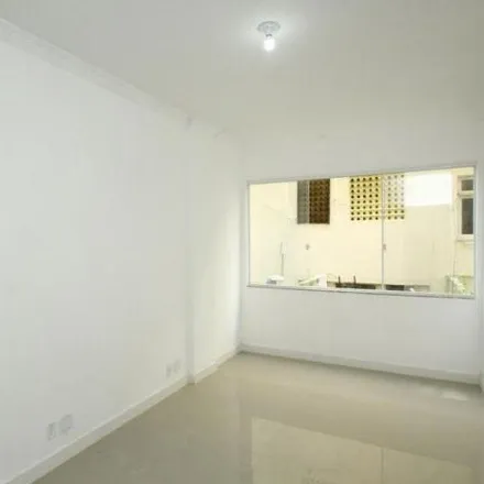 Buy this 2 bed apartment on Rua das Laranjeiras in Laranjeiras, Rio de Janeiro - RJ