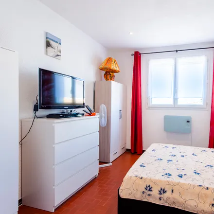 Image 9 - 2 Rue du Vibre, 13460 Saintes-Maries-de-la-Mer, France - Apartment for rent