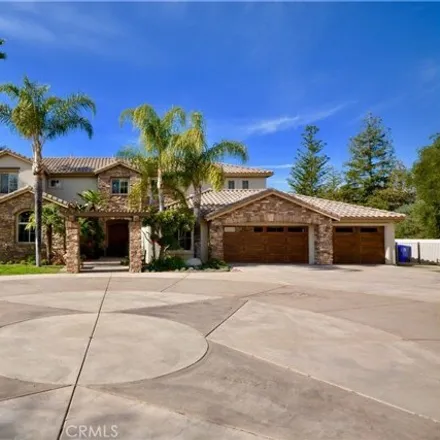 Buy this 7 bed house on 36499 County Line Road in Yucaipa, CA 92399