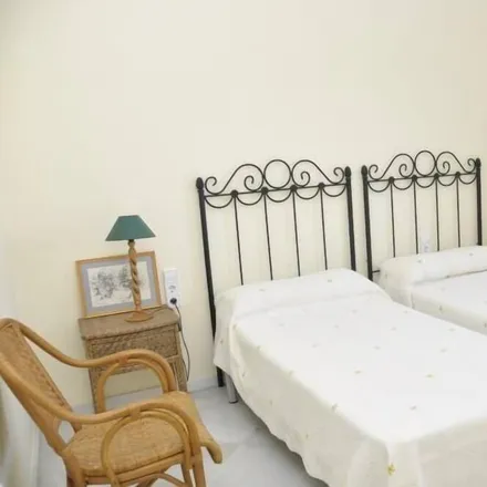 Rent this 4 bed house on Policía Nacional in Carrer de la República Argentina, 07760 Ciutadella