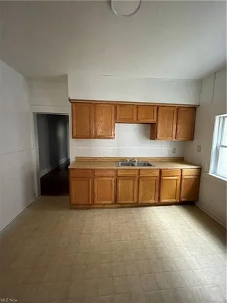 Image 4 - 3281 East 143rd Street, Cleveland, OH 44120, USA - Apartment for rent