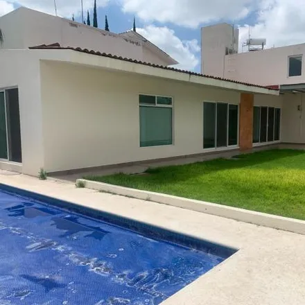 Buy this 3 bed house on Avenida Santa Catarina in Delegaciön Santa Rosa Jáuregui, 76100 Juriquilla