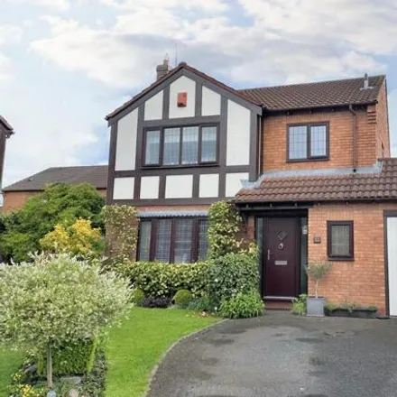 Buy this 3 bed house on Canterbury Way in Horeston Grange, CV11 6FY
