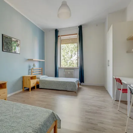 Rent this 6 bed room on Garage "Romana" in Corso di Porta Romana, 118