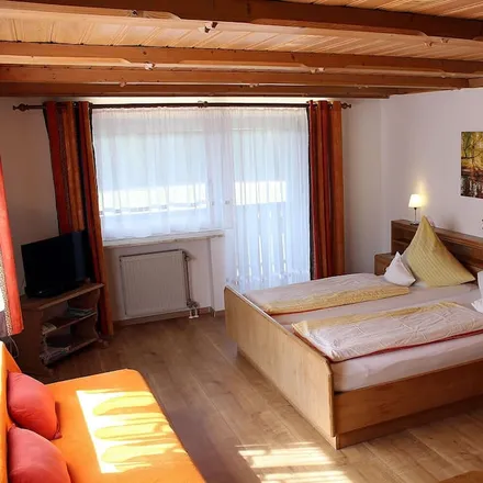 Rent this 3 bed apartment on 94118 Jandelsbrunn