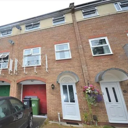 Rent this 3 bed townhouse on 59 Garland Close in Exeter, EX4 2NT