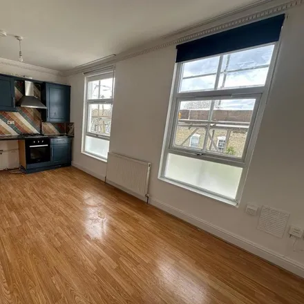 Rent this 1 bed apartment on 78 Powerscroft Road in Lower Clapton, London