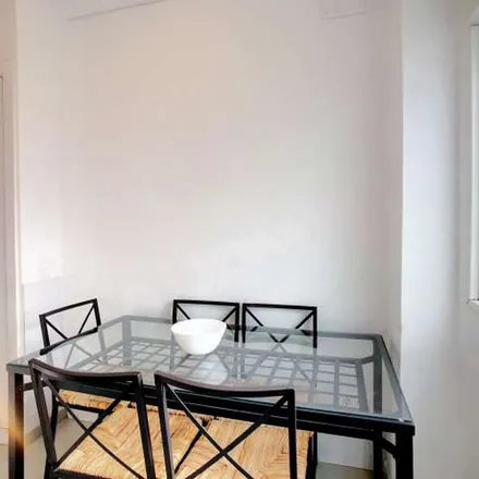Rent this 4 bed apartment on Madrid in Calle Leñeros, 29