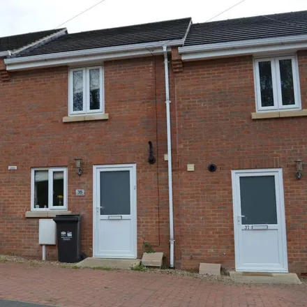 Rent this 2 bed townhouse on Ross Road Business Centre in 1-24 Ross Road, Northampton