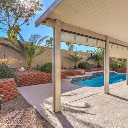 Image 3 - 1615 Mowbray Court, Henderson, NV 89074, USA - House for sale