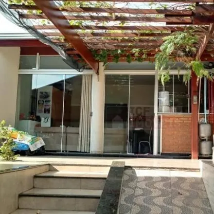 Buy this 3 bed house on Rua Hermínio Sacilotto in Jardim Paulistano, Americana - SP