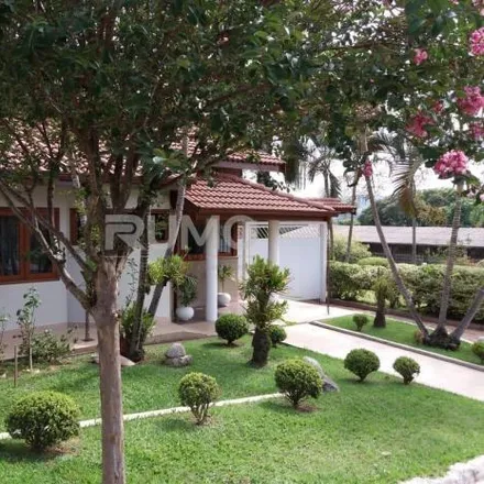 Buy this 3 bed house on Rua Antônio Giardelli in Vila Santana, Valinhos - SP