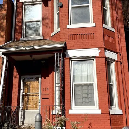 Image 1 - 114 Baldwin Street, Old Toronto, ON M5T 2G4, Canada - Apartment for rent