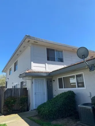 Buy this 2 bed condo on unnamed road in Sacramento County, CA 95841