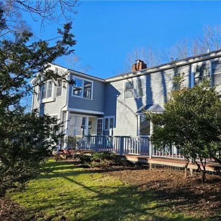 Image 3 - 2 Trail End, Old Saybrook, CT 06475, USA - House for sale
