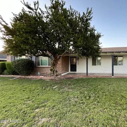 Buy this 4 bed house on 1732 East Maryland Avenue in Phoenix, AZ 85016
