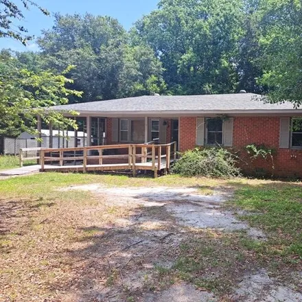 Buy this 3 bed house on 11 Pineneddle Court in Sumter County, SC 29150