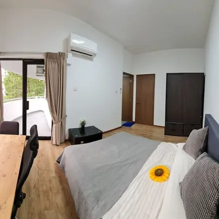 Rent this 1 bed apartment on Lower Delta Flyover in Central Expressway, Singapore 090019