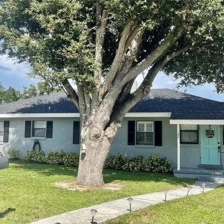 Buy this 3 bed house on 124 14th Street Southeast in Winter Haven, FL 33884