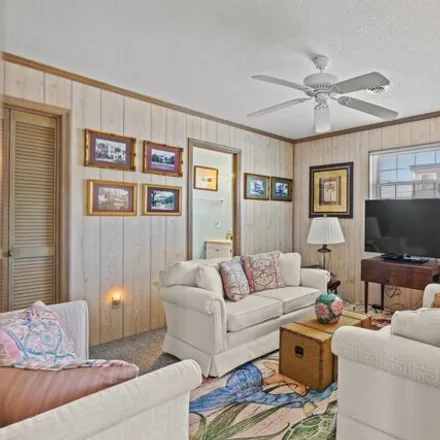 Image 9 - 301 43rd Ave N, North Myrtle Beach, South Carolina, 29582 - House for sale